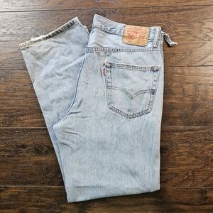 Levi's 550 Denim Jeans Relaxed Fit Straight Leg Light Stonewash Cotton Size 36